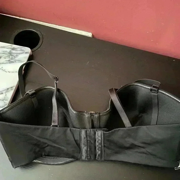 Savage X Fenty Black Bra - Picture 6 of 7